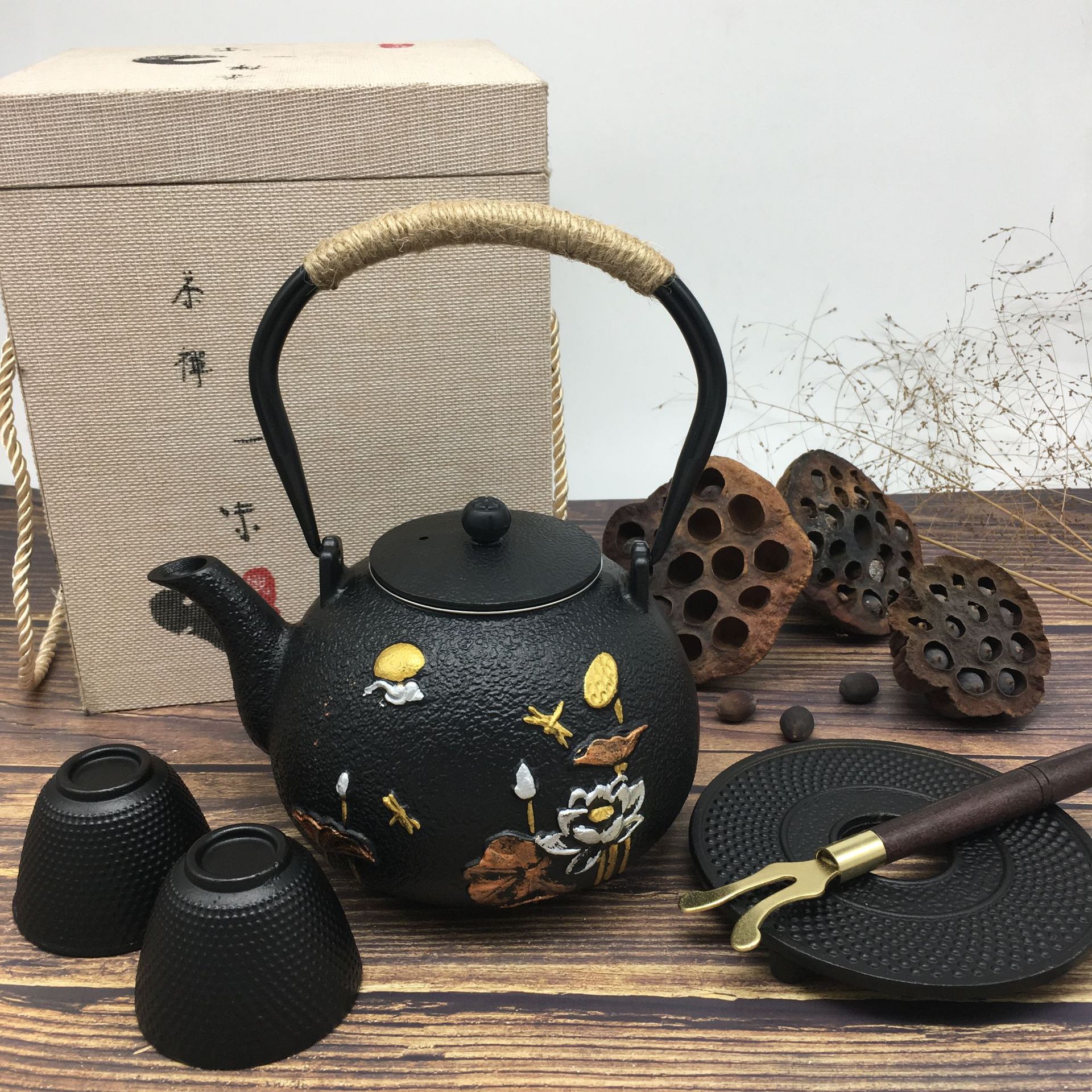 铸铁壶 手工铁壶带漏网茶具煮茶壶铸铁工艺品